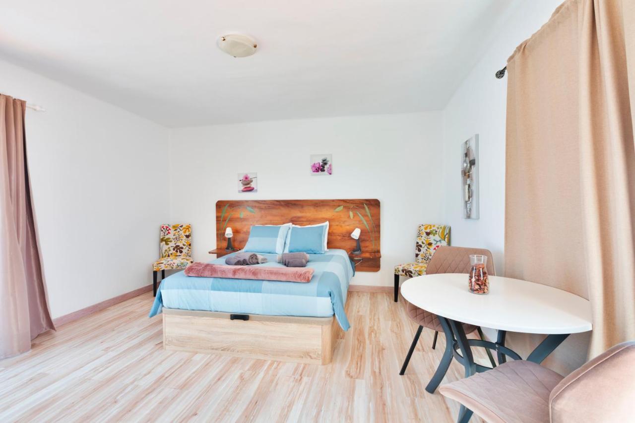 Alexandra Studio - Villa Volcaland Güime Exteriör bild